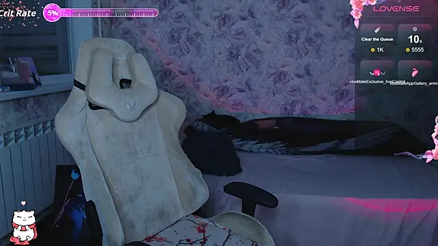 Estelle Hicks online show from 10/31/25, 06:09