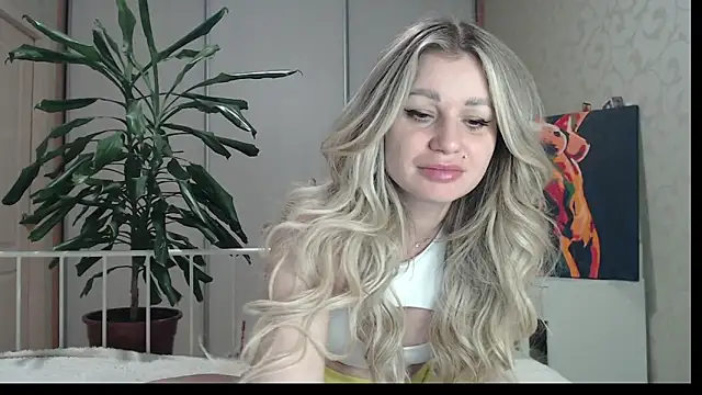 ShyEvaa online show from 05/14/26, 05:53