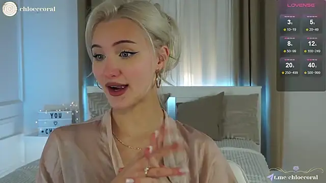 Snapshot of ChloeCoral chatting on 01/16/25, 10:55 ChloeCoral online show from 01/16/25, 10:55