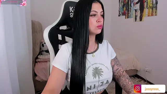 Victoryyy  online show from 09/11/25, 08:20