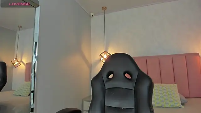 SUNNYCYRUS online show from 03/24/26, 01:05