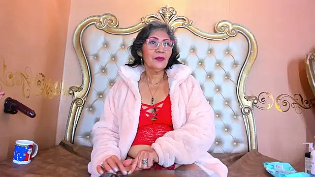 Snapshot of Celeste_Baker_ chatting on 02/03/25, 11:53 Celeste Baker online show from 02/03/25, 11:53