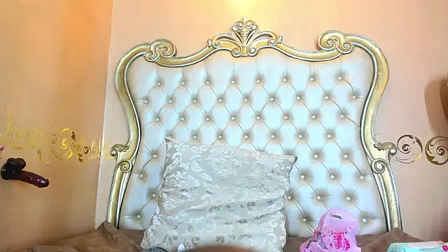 Snapshot of Celeste_Baker_ chatting on 02/08/25, 11:55 Celeste Baker online show from 02/08/25, 11:55