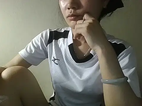 Snapshot of Be-MyMy chatting on 06/25/26, 07:02 Be-MyMy online show from 06/25/26, 07:02