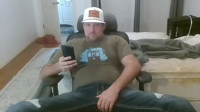 poundyouout69 online show from 03/13/25, 08:54