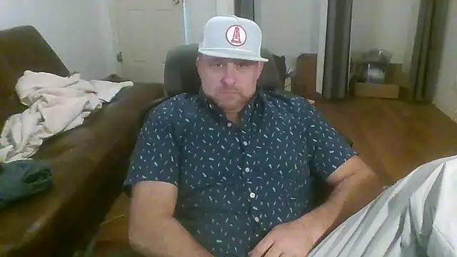 poundyouout69 online show from 02/13/26, 09:00