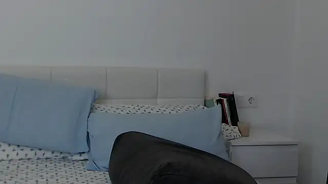 BriannaBk online show from 02/15/26, 05:20