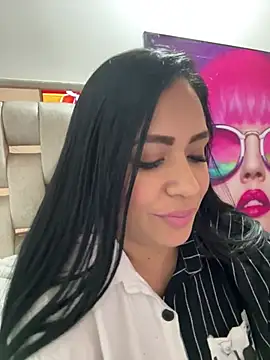 marta201 alfaro online show from 01/13/25, 08:15