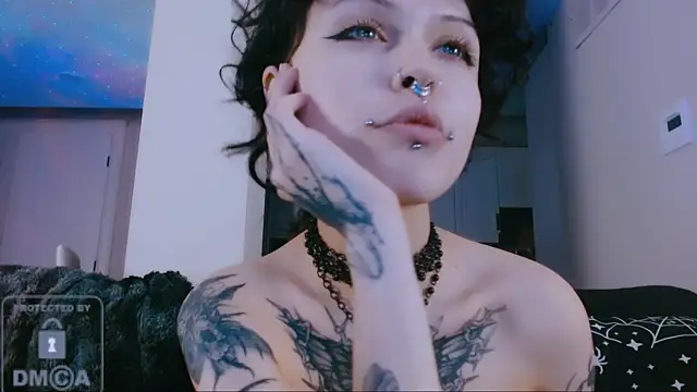 NaughtyLittleFox online show from 07/11/26, 12:57