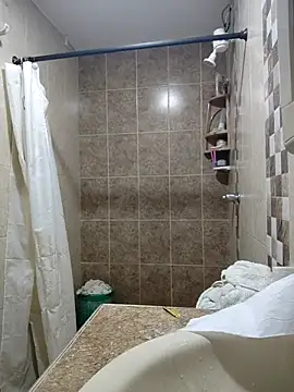 brigitht online show from 11/25/25, 03:28