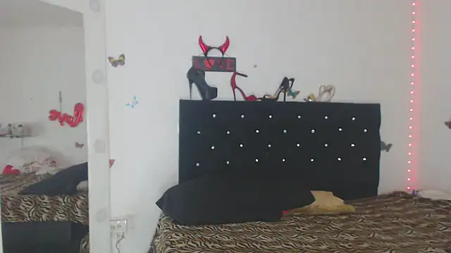 brigitht online show from 04/04/26, 04:44