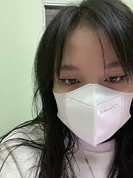 Snapshot of minmin2kk5 chatting on 02/11/25, 07:44 minmin2kk5 online show from 02/11/25, 07:44