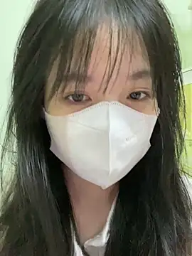 Snapshot of minmin2kk5 chatting on 02/24/25, 01:13 minmin2kk5 online show from 02/24/25, 01:13