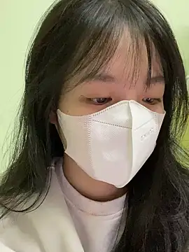 Snapshot of minmin2kk5 chatting on 03/17/25, 01:24 minmin2kk5 online show from 03/17/25, 01:24