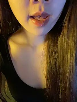 minmin2kk5 online show from 03/25/26, 03:18