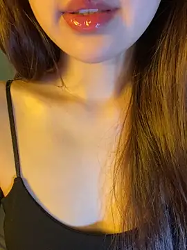 minmin2kk5 online show from 04/12/26, 02:05