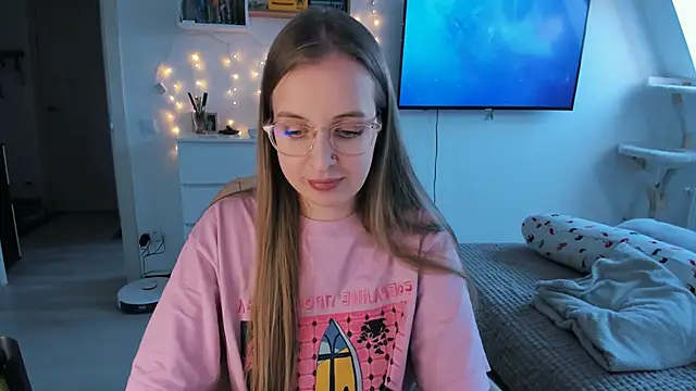 violet blue eyes online show from 02/05/26, 11:04