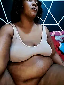 YummyChocolatexx2 online show from 06/28/26, 09:15