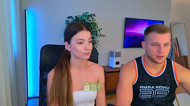 Jony and Jessica online show from 06/23/26, 04:32