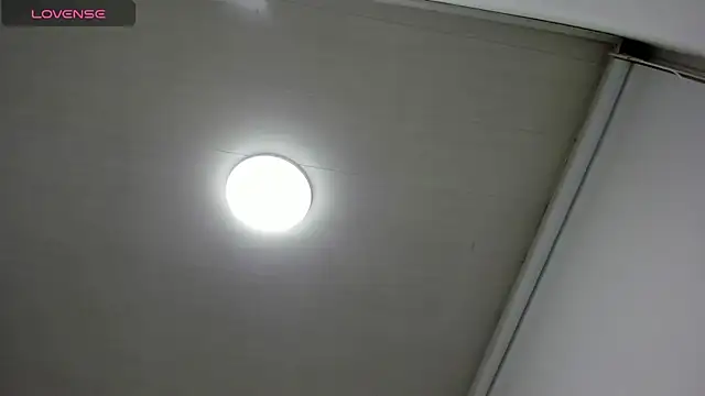 Cherllynn online show from 11/24/25, 03:34