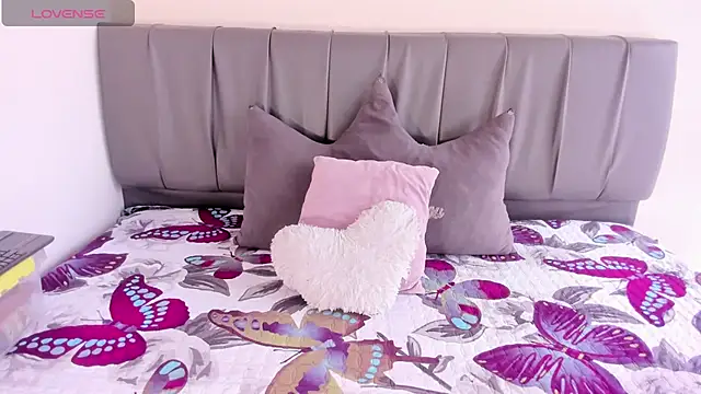 Cherllynn online show from 01/06/26, 02:21