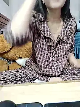 cream1299 online show from 01/13/26, 12:10