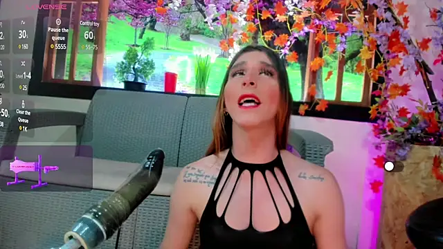 Snapshot of la_ratona_1 chatting on 03/21/25, 11:01 la ratona 1 online show from 03/21/25, 11:01