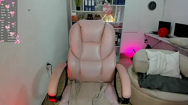 katya nt online show from 02/19/26, 12:56