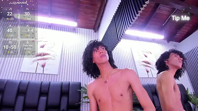 Camille Cedrik online show from 09/30/25, 07:41