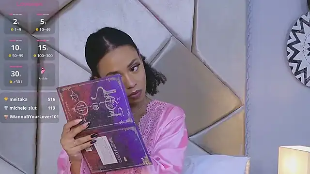 Nahomi King online show from 01/11/25, 07:27