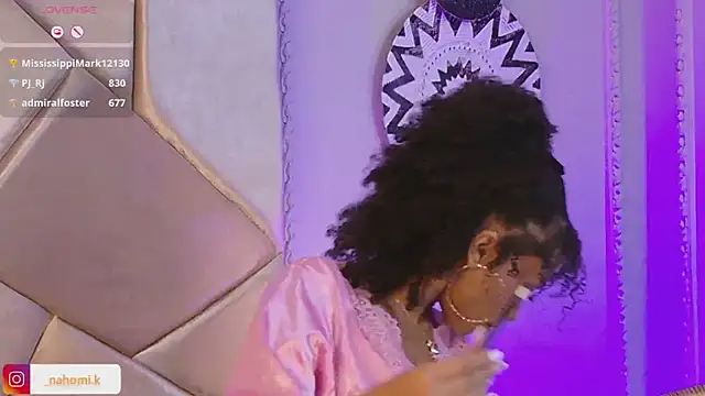 Nahomi King online show from 02/06/25, 07:07