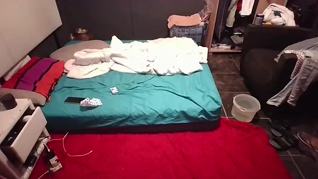 THEEBOSSTEE online show from 11/06/25, 06:31