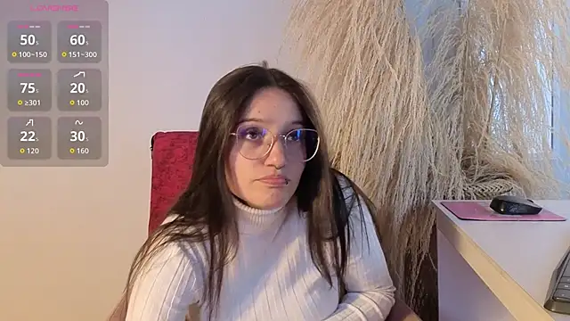 Snapshot of Elecktra_sweet chatting on 05/18/26, 07:20 Elecktra sweet online show from 05/18/26, 07:20