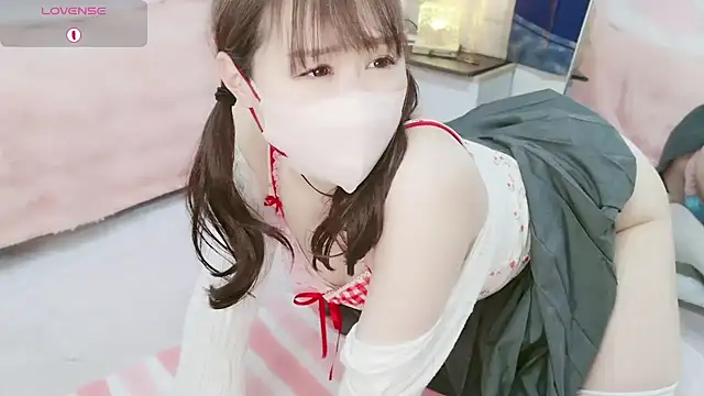 Snapshot of aaanyan chatting on 03/08/25, 06:21 aaanyan online show from 03/08/25, 06:21