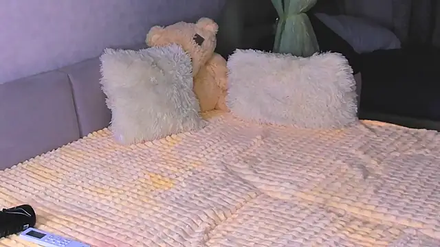 Sweeet Barbie online show from 10/27/25, 03:38