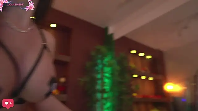 JustinneJade online show from 12/18/24, 01:12