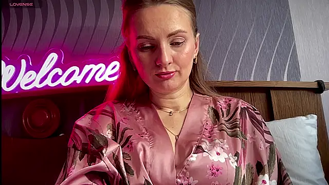 Viola sweet online show from 02/17/25, 09:56