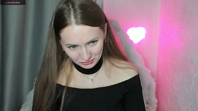 Snapshot of Viola_sweet chatting on 02/19/26, 08:27 Viola sweet online show from 02/19/26, 08:27