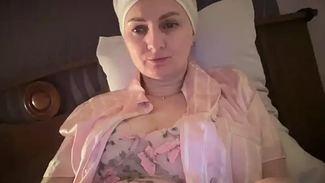 Viola sweet online show from 06/21/26, 12:02