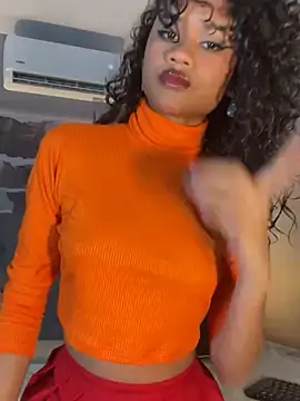 Snapshot of Aprillbrunette chatting on 05/16/26, 11:53 Aprillbrunette online show from 05/16/26, 11:53