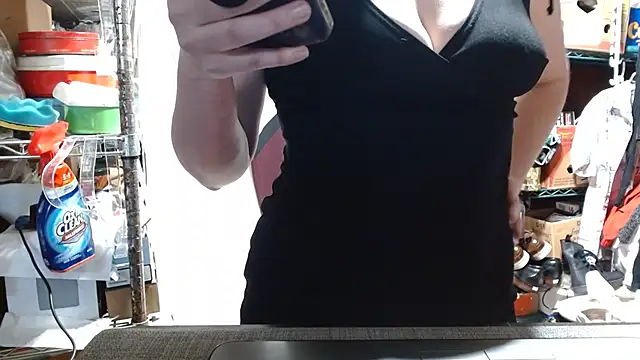 AstridFalk23 online show from 12/03/25, 07:12