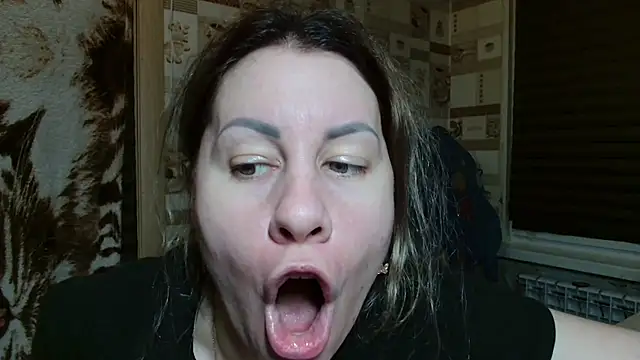 TherestlessKitty online show from 03/18/26, 10:24