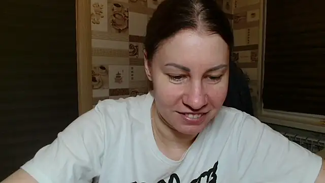 TherestlessKitty online show from 04/05/26, 10:18