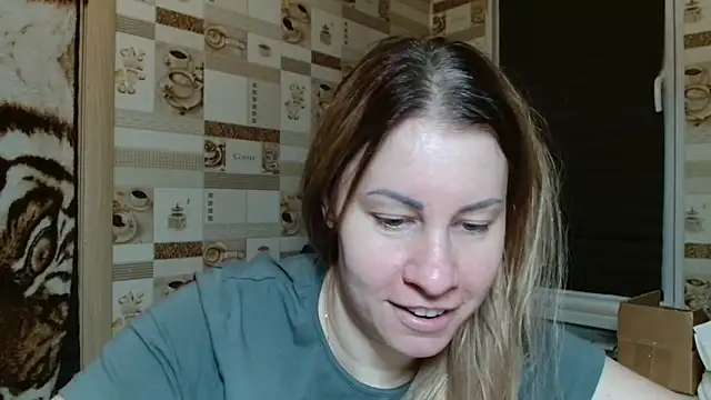 TherestlessKitty online show from 04/20/26, 10:33