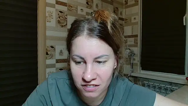 Snapshot of TherestlessKitty chatting on 05/23/26, 10:36 TherestlessKitty online show from 05/23/26, 10:36