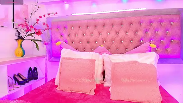 Tayzon Foxxx online show from 10/11/25, 12:47