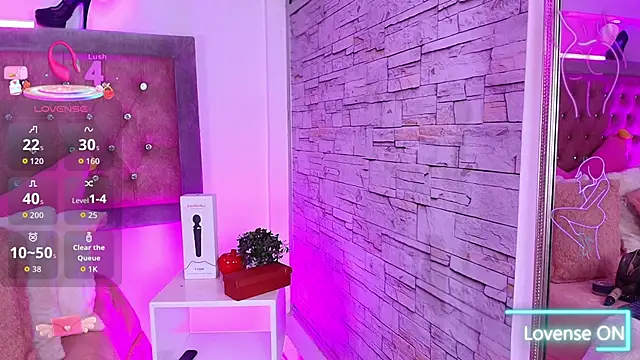 Tayzon Foxxx online show from 10/28/25, 11:36