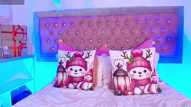 Tayzon Foxxx online show from 12/20/25, 12:45