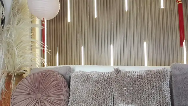 Tayzon Foxxx online show from 04/15/26, 08:31