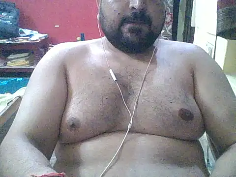 ARYANAVAILABLE online show from 09/15/25, 07:47